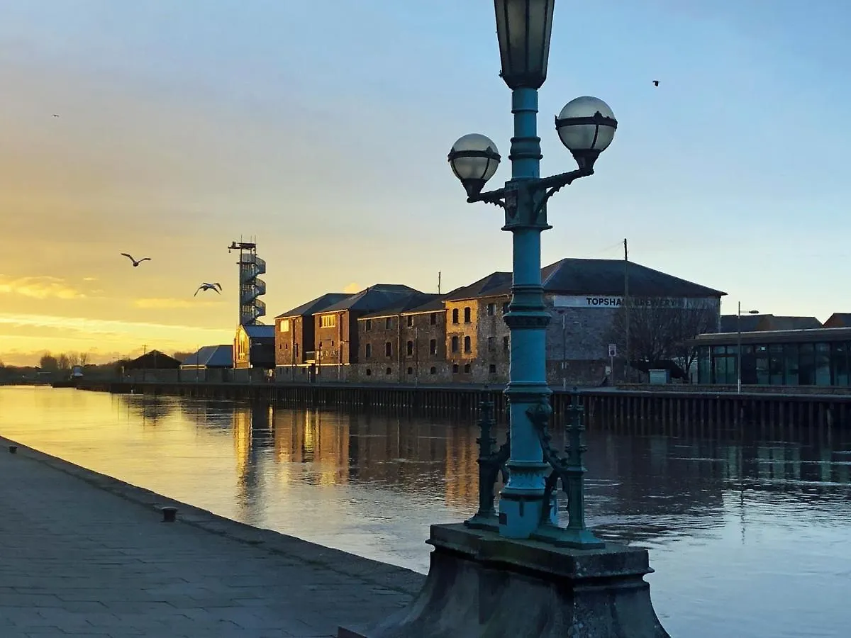 Perfectly Located City Centre Apartments Exeter